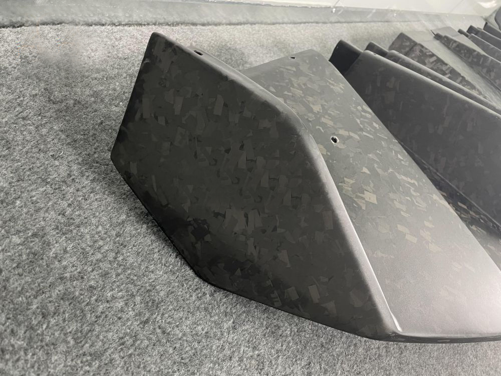 Forged Carbon Fiber Rear Diffuser Bumper (For Lamborghini Aventador LP700)